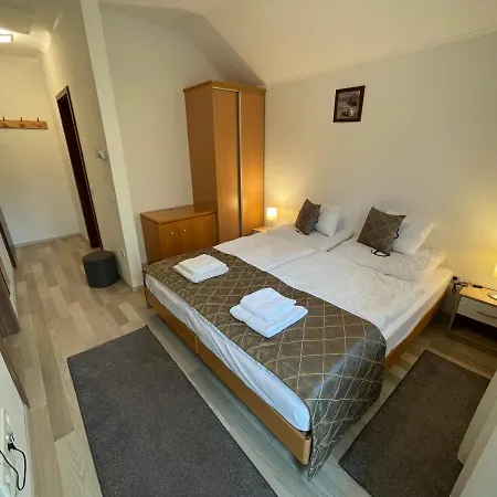 Guest house Josephus Vendeghaz Kotcse